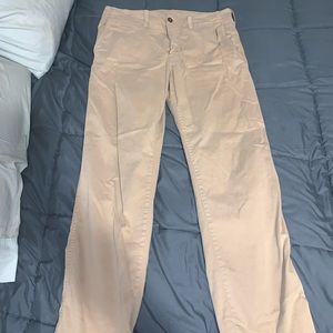 American Eagle Size 33x32 Original Straight Khakis